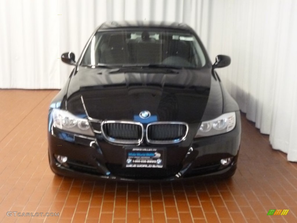 2011 3 Series 328i xDrive Sedan - Jet Black / Black photo #2