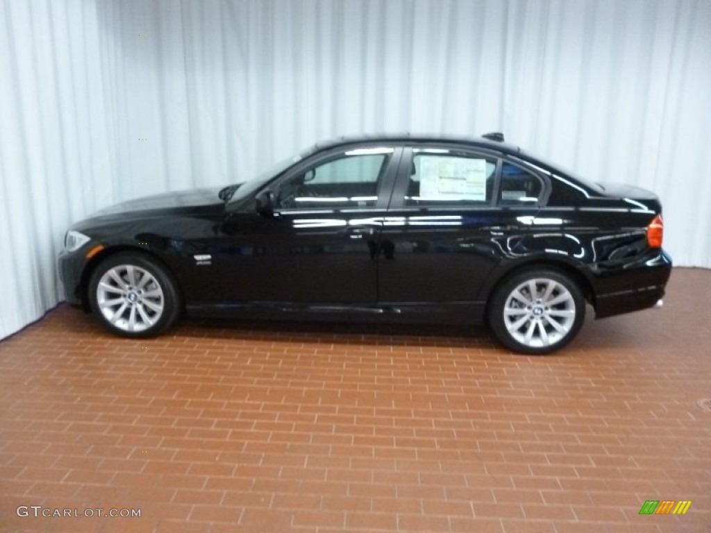 2011 3 Series 328i xDrive Sedan - Jet Black / Black photo #4