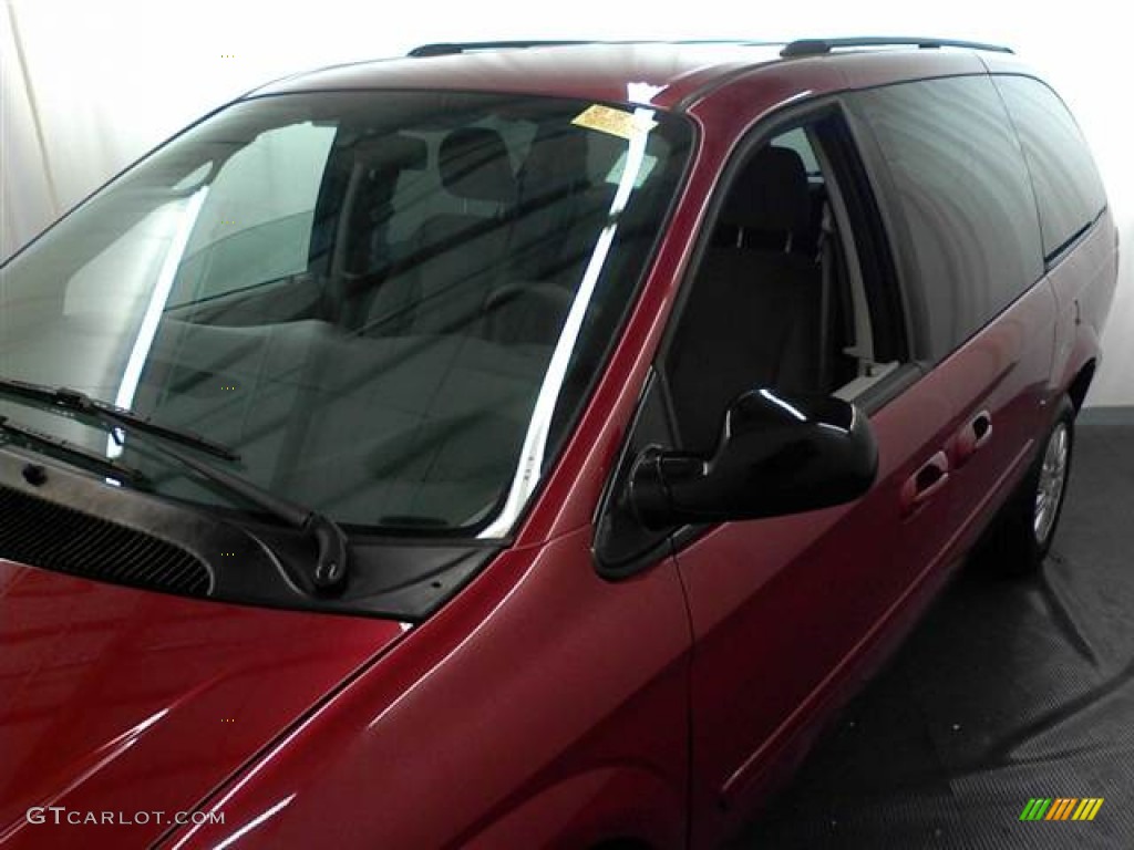 2007 Town & Country LX - Inferno Red Crystal Pearl / Medium Slate Gray photo #21