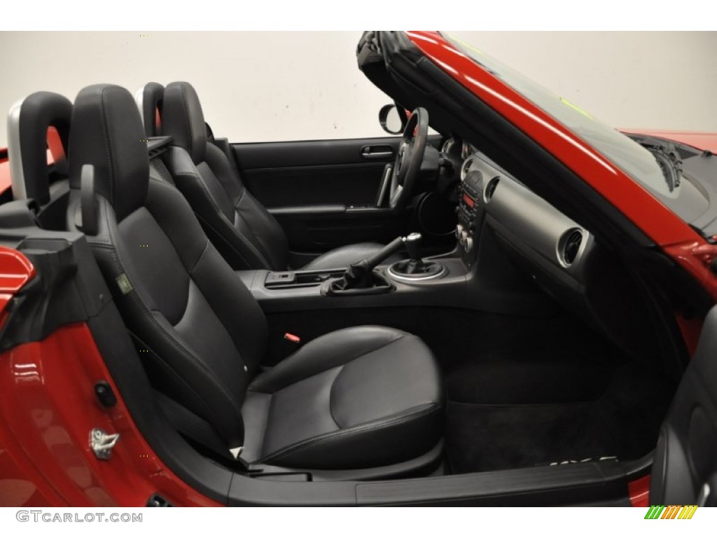 Black Interior 2010 Mazda MX-5 Miata Touring Hard Top Roadster Photo #60594875