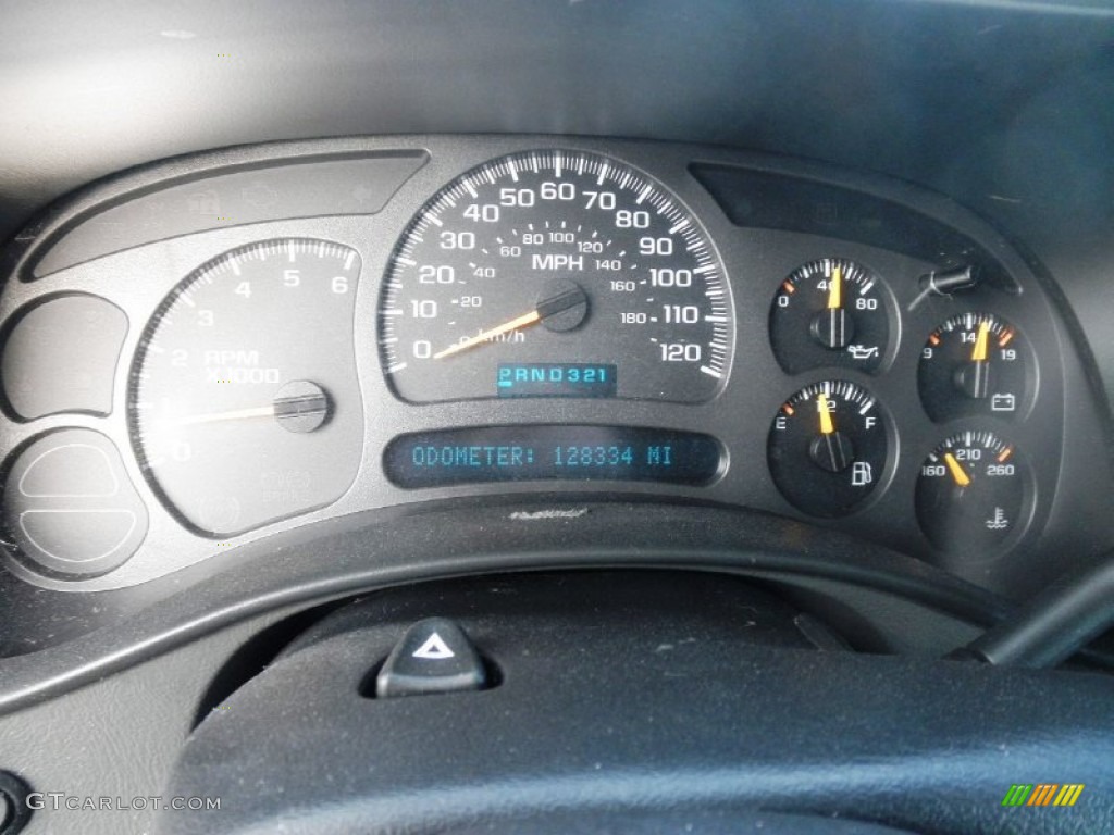 2004 GMC Yukon XL 1500 SLT 4x4 Gauges Photos