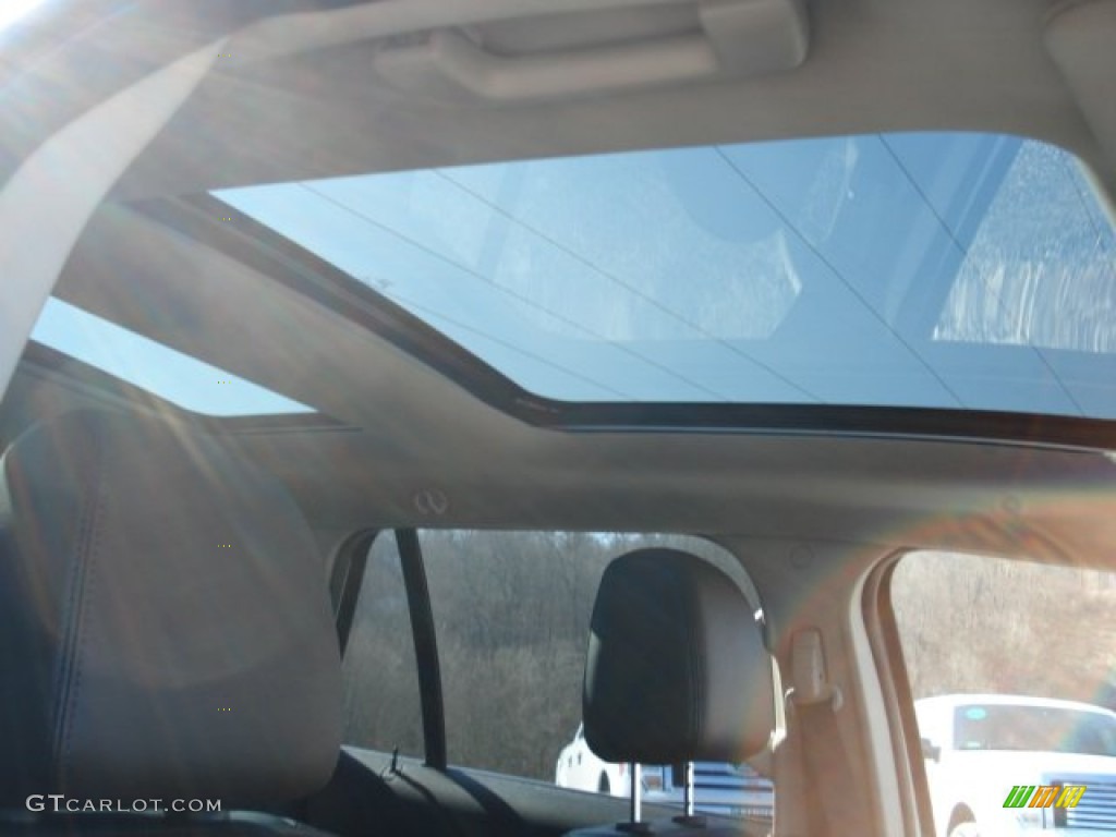 2012 Edge Limited AWD - White Platinum Metallic Tri-Coat / Sienna photo #16