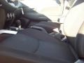Diamond White - Outlander Sport ES Photo No. 10
