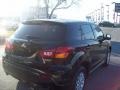 Labrador Black - Outlander Sport ES Photo No. 5