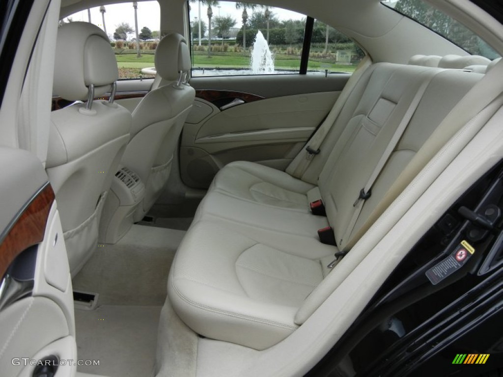 2004 Mercedes-Benz E 320 Sedan Rear Seat Photo #60599739