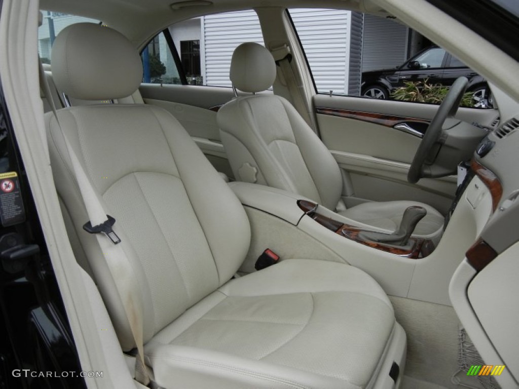 Stone Interior 2004 Mercedes-Benz E 320 Sedan Photo #60599764