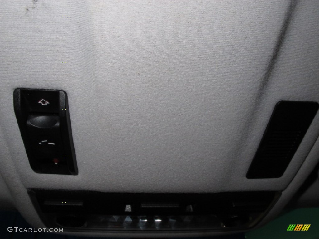 2002 3 Series 325xi Sedan - Jet Black / Black photo #31