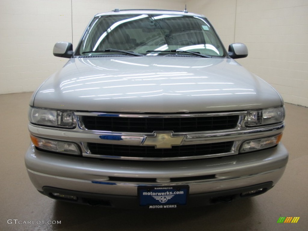 2004 Tahoe LT 4x4 - Silver Birch Metallic / Tan/Neutral photo #2