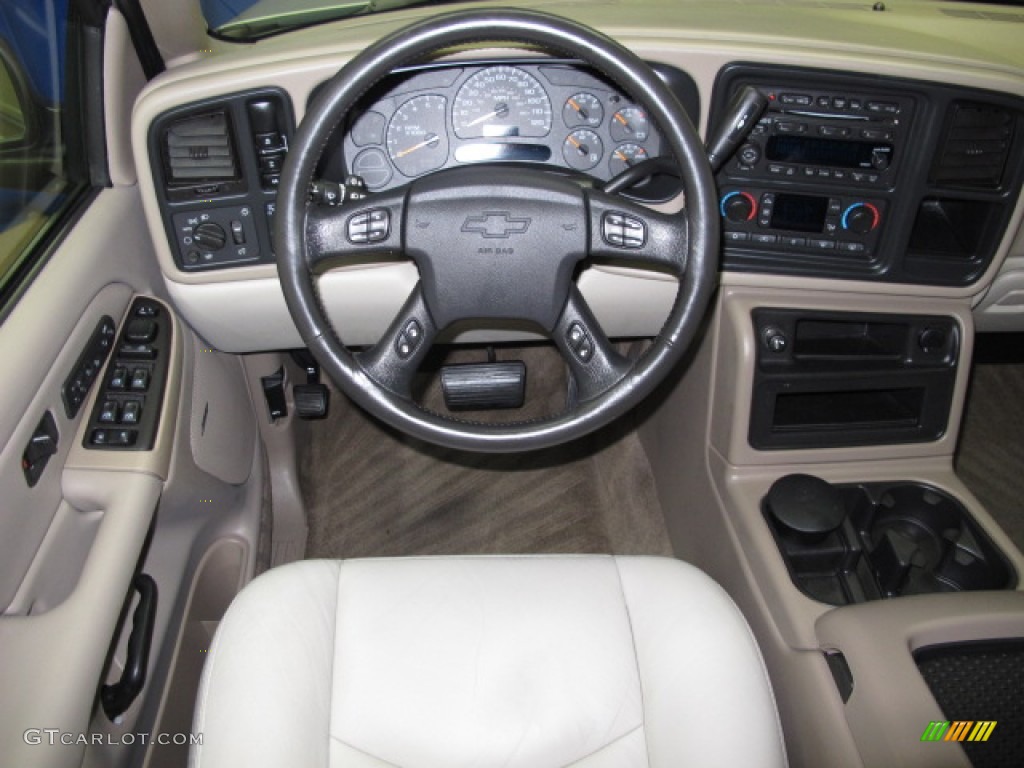 2004 Tahoe LT 4x4 - Silver Birch Metallic / Tan/Neutral photo #26