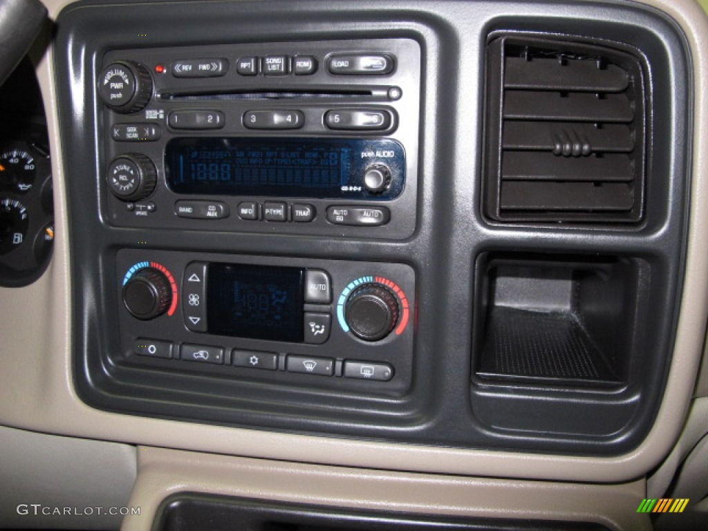2004 Tahoe LT 4x4 - Silver Birch Metallic / Tan/Neutral photo #31