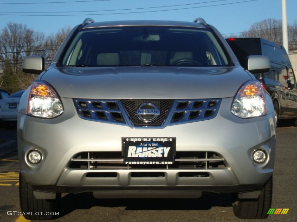 2011 Rogue SL AWD - Silver Ice Metallic / Black photo #11