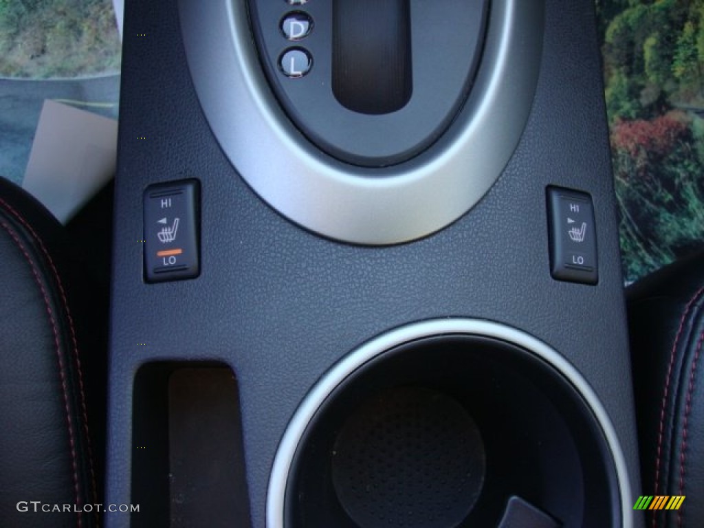 2011 Rogue SL AWD - Silver Ice Metallic / Black photo #22