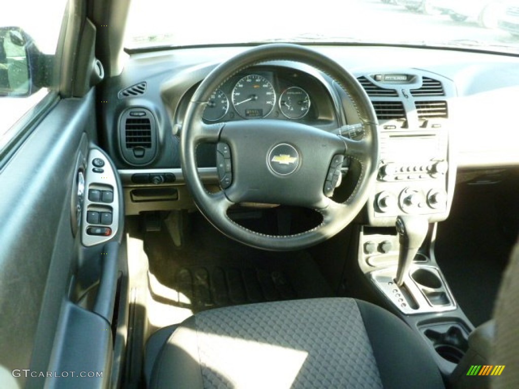 2006 Malibu LT Sedan - Laser Blue Metallic / Ebony Black photo #14