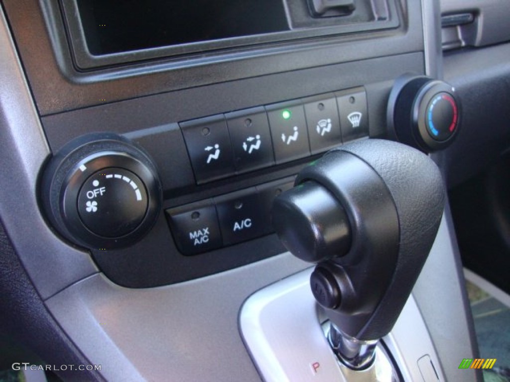 2009 CR-V LX 4WD - Borrego Beige Metallic / Black photo #17