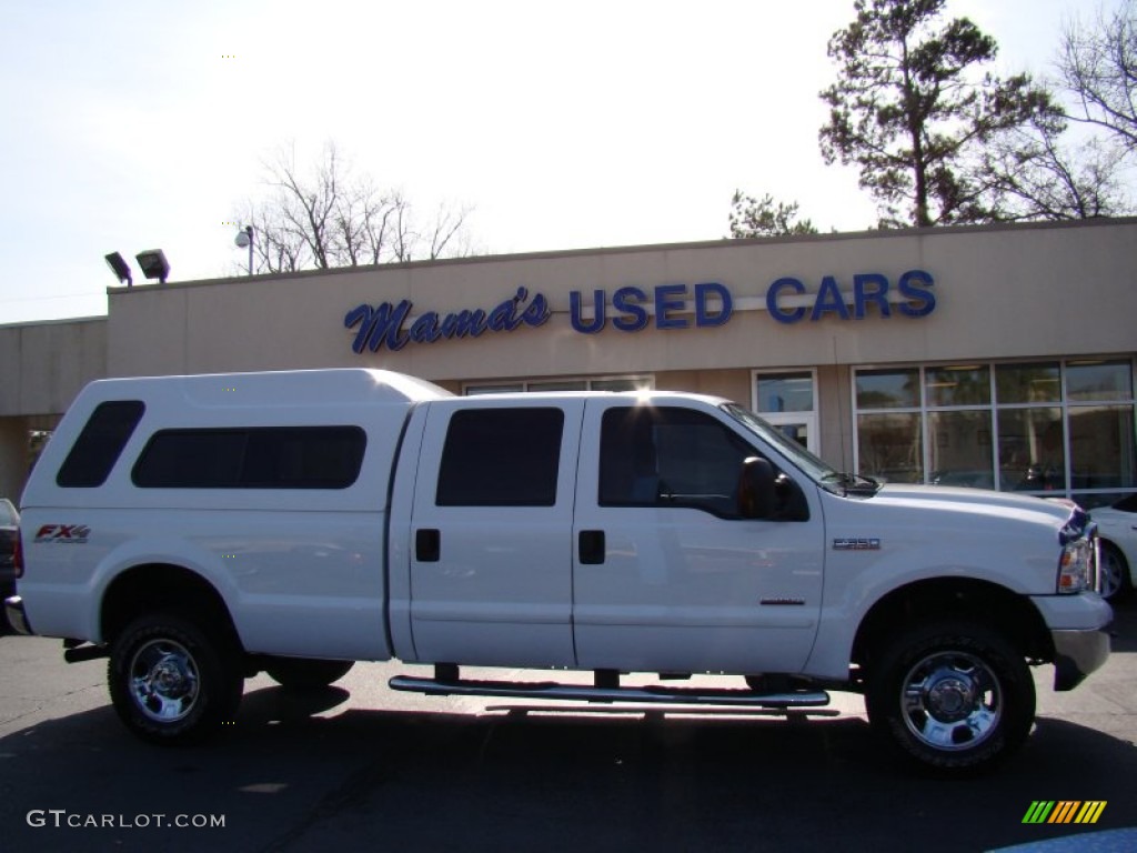 2007 F350 Super Duty XLT Crew Cab 4x4 - Oxford White / Tan photo #1