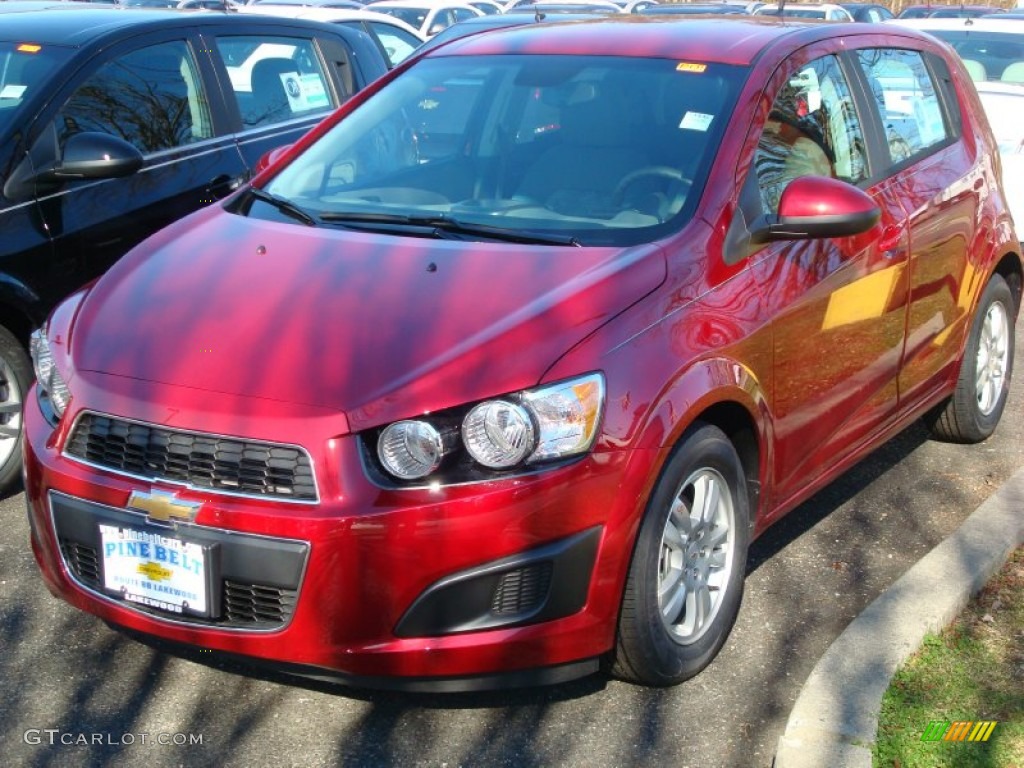 2012 Sonic LS Hatch - Crystal Red Tintcoat / Jet Black/Dark Titanium photo #1