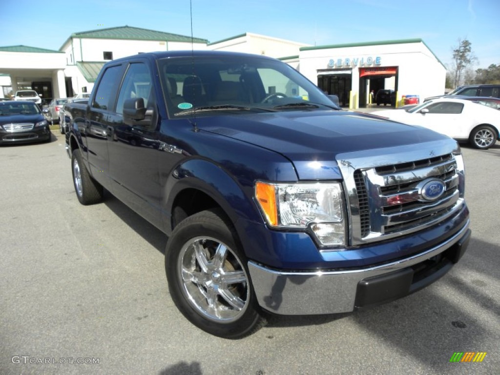 2010 F150 XLT SuperCrew - Dark Blue Pearl Metallic / Tan photo #1