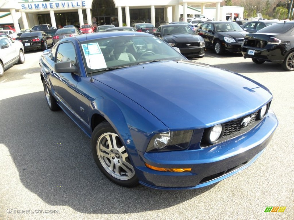 2006 Mustang GT Premium Coupe - Vista Blue Metallic / Light Graphite photo #1