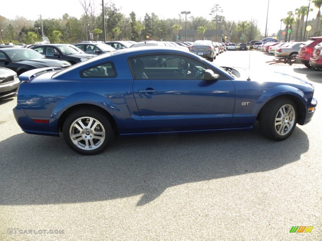 2006 Mustang GT Premium Coupe - Vista Blue Metallic / Light Graphite photo #9