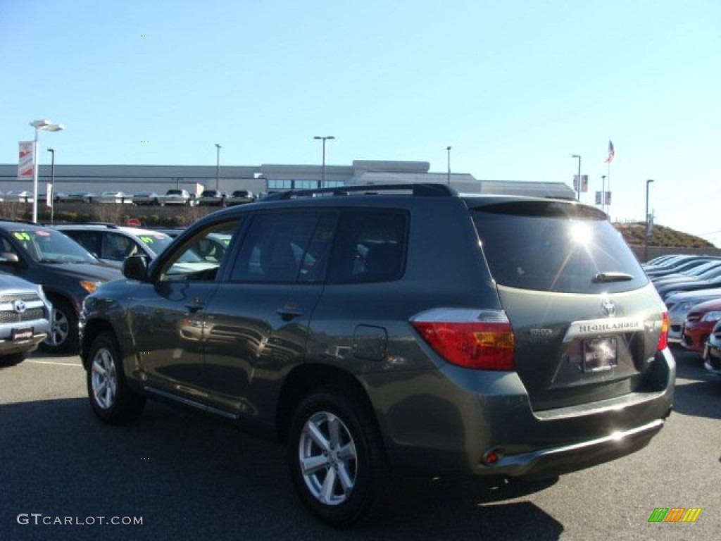 2009 Highlander V6 4WD - Cypress Green Pearl / Sand Beige photo #4