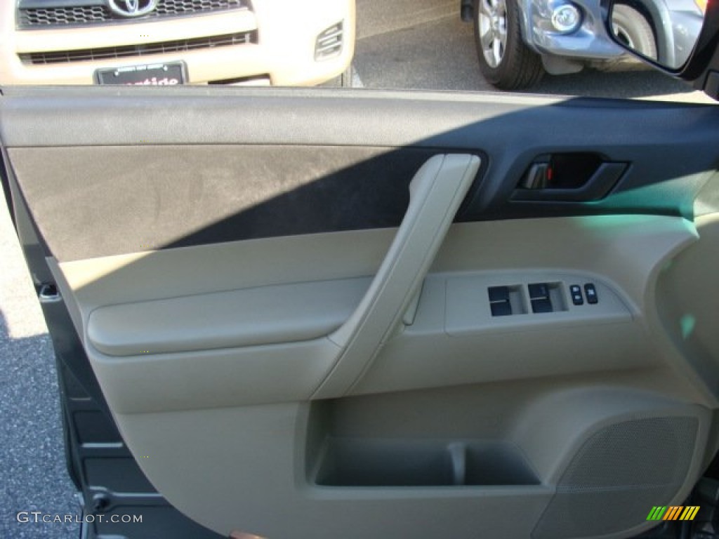 2009 Highlander V6 4WD - Cypress Green Pearl / Sand Beige photo #6