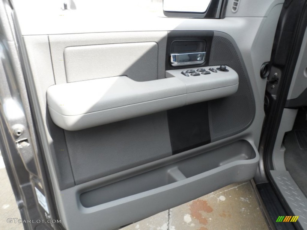 2005 F150 XLT SuperCrew - Dark Shadow Grey Metallic / Medium Flint/Dark Flint Grey photo #25
