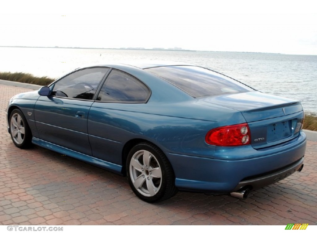 2004 GTO Coupe - Barbados Blue Metallic / Black photo #4