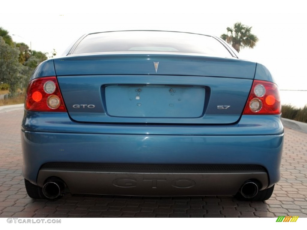 2004 GTO Coupe - Barbados Blue Metallic / Black photo #5