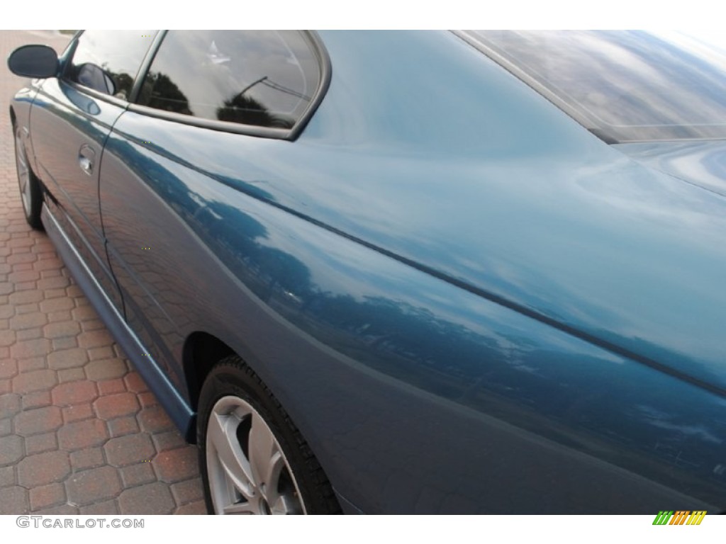 2004 GTO Coupe - Barbados Blue Metallic / Black photo #16