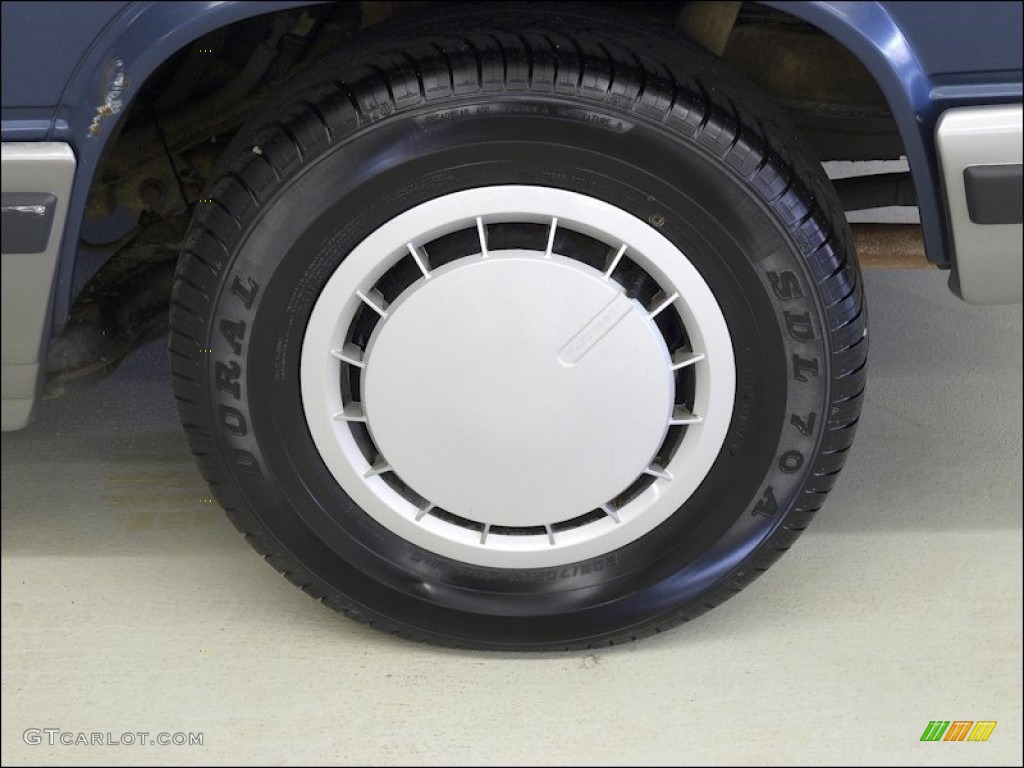 1991 Volkswagen Vanagon GL w/Wheelchair Access Wheel Photo #60625964