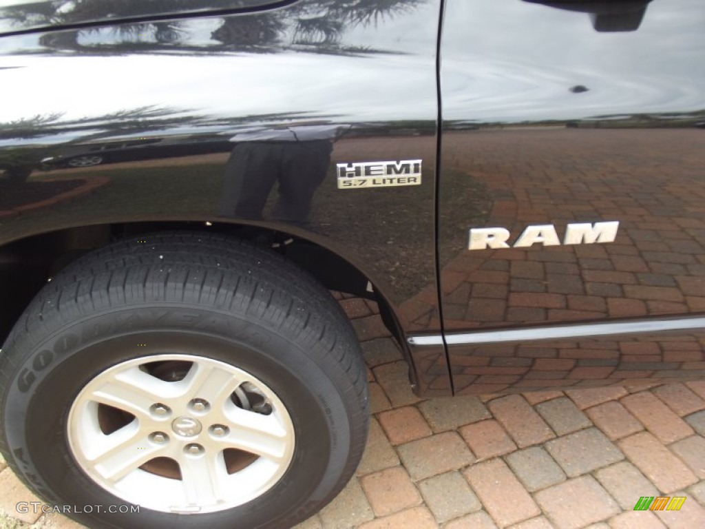 2008 Ram 1500 SXT Quad Cab - Brilliant Black Crystal Pearl / Medium Slate Gray photo #16