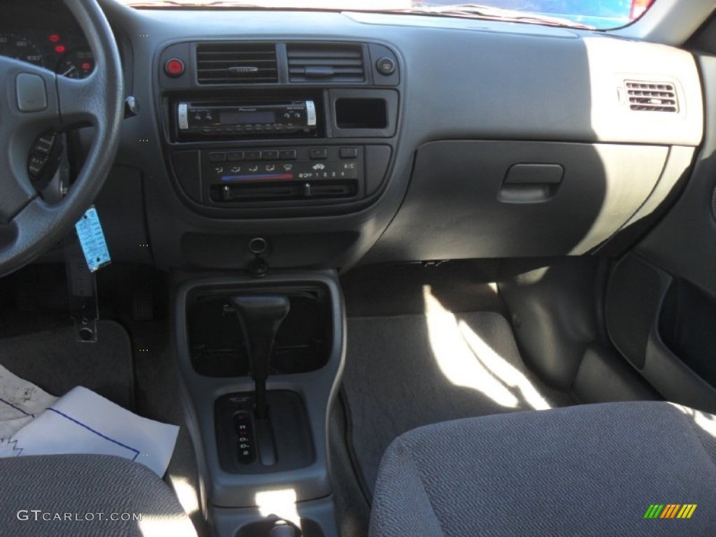 1998 Civic LX Sedan - Flamenco Black Pearl / Gray photo #16