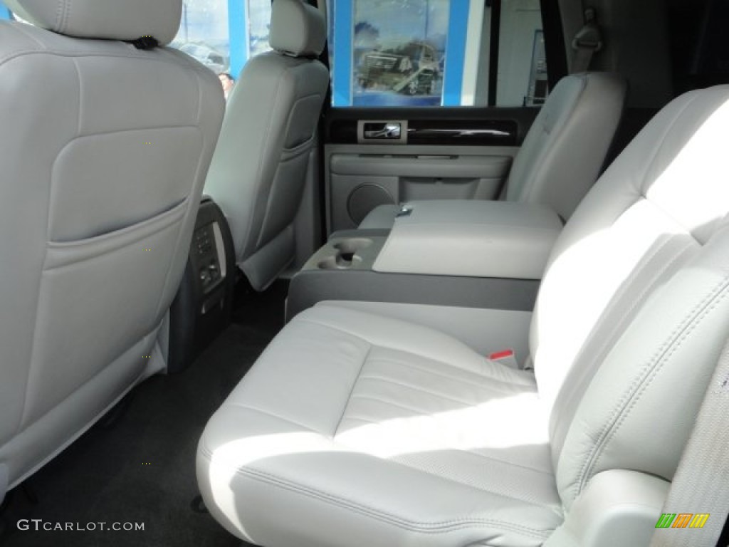 Dove Grey Interior 2004 Lincoln Navigator Luxury Photo #60627205