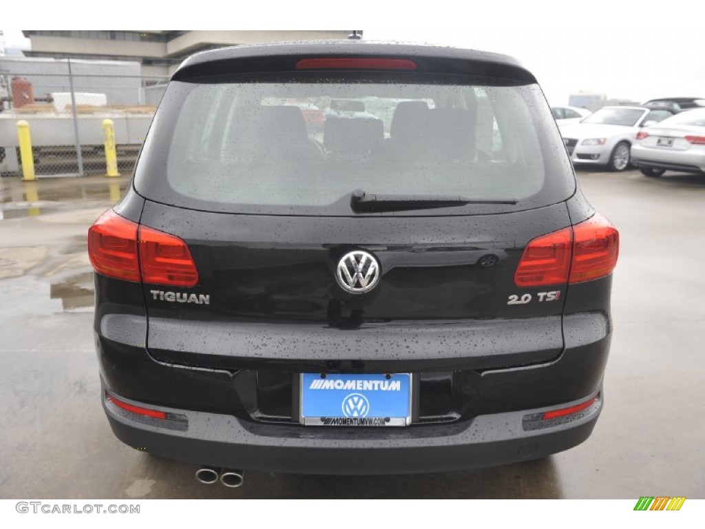 2012 Tiguan S - Deep Black Metallic / Black photo #5