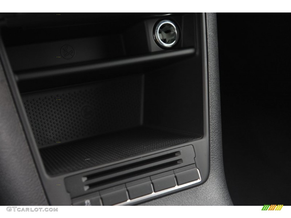 2012 Tiguan S - Deep Black Metallic / Black photo #15