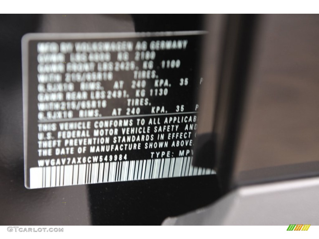 2012 Tiguan S - Deep Black Metallic / Black photo #28