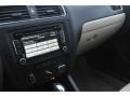 Black - Jetta SE Sedan Photo No. 11