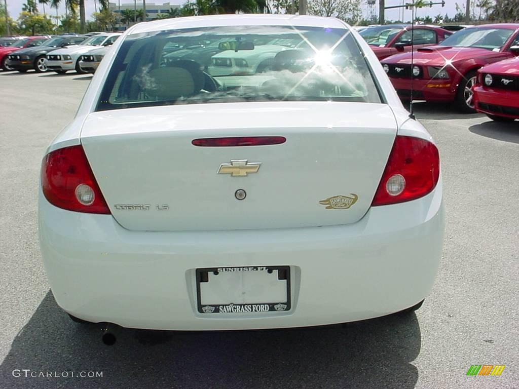 2007 Cobalt LS Sedan - Summit White / Neutral Beige photo #4