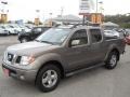 2006 Polished Pewter Nissan Frontier LE Crew Cab 4x4  photo #3