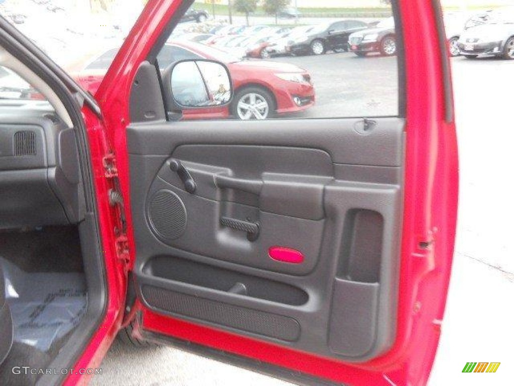 2005 Ram 1500 ST Regular Cab - Flame Red / Dark Slate Gray photo #10