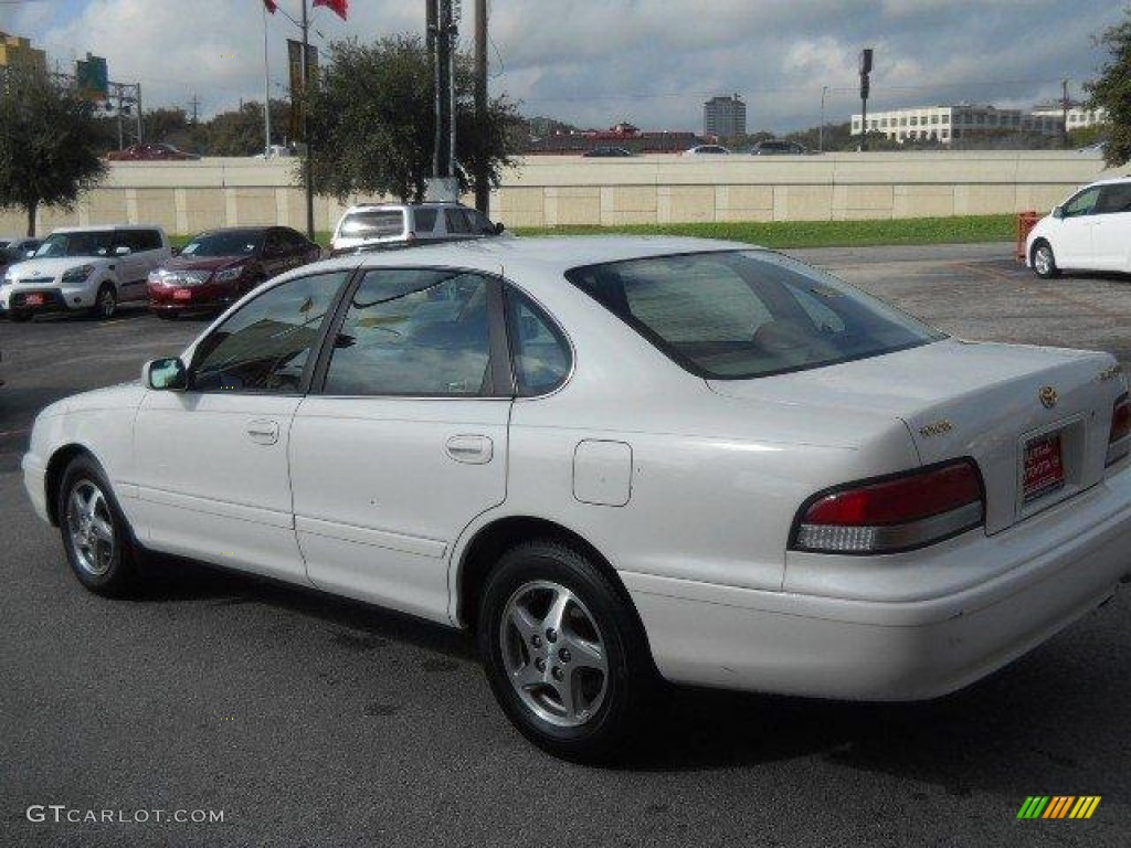 1997 Super White Toyota Avalon XLS 60624675 Photo 5