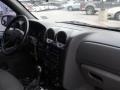 Onyx Black - Envoy XUV SLT Photo No. 14