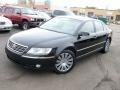 Black - Phaeton V8 4Motion Sedan Photo No. 2