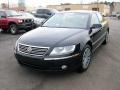 Black - Phaeton V8 4Motion Sedan Photo No. 4