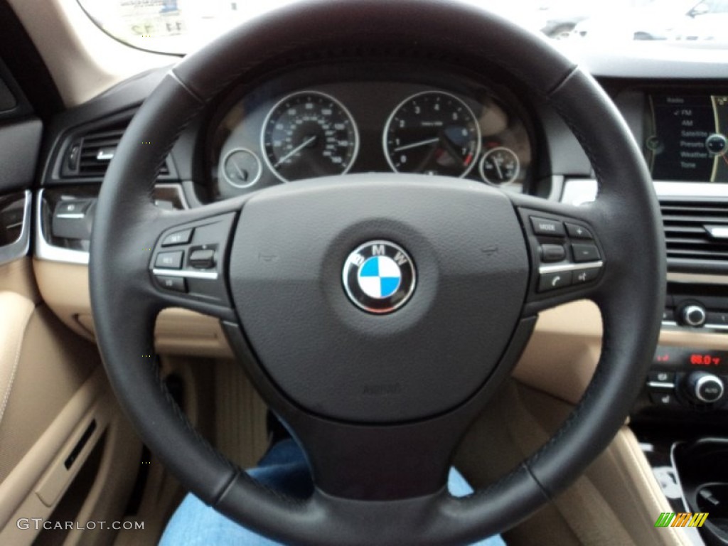 2011 BMW 5 Series 535i Sedan Venetian Beige Steering Wheel Photo #60639259