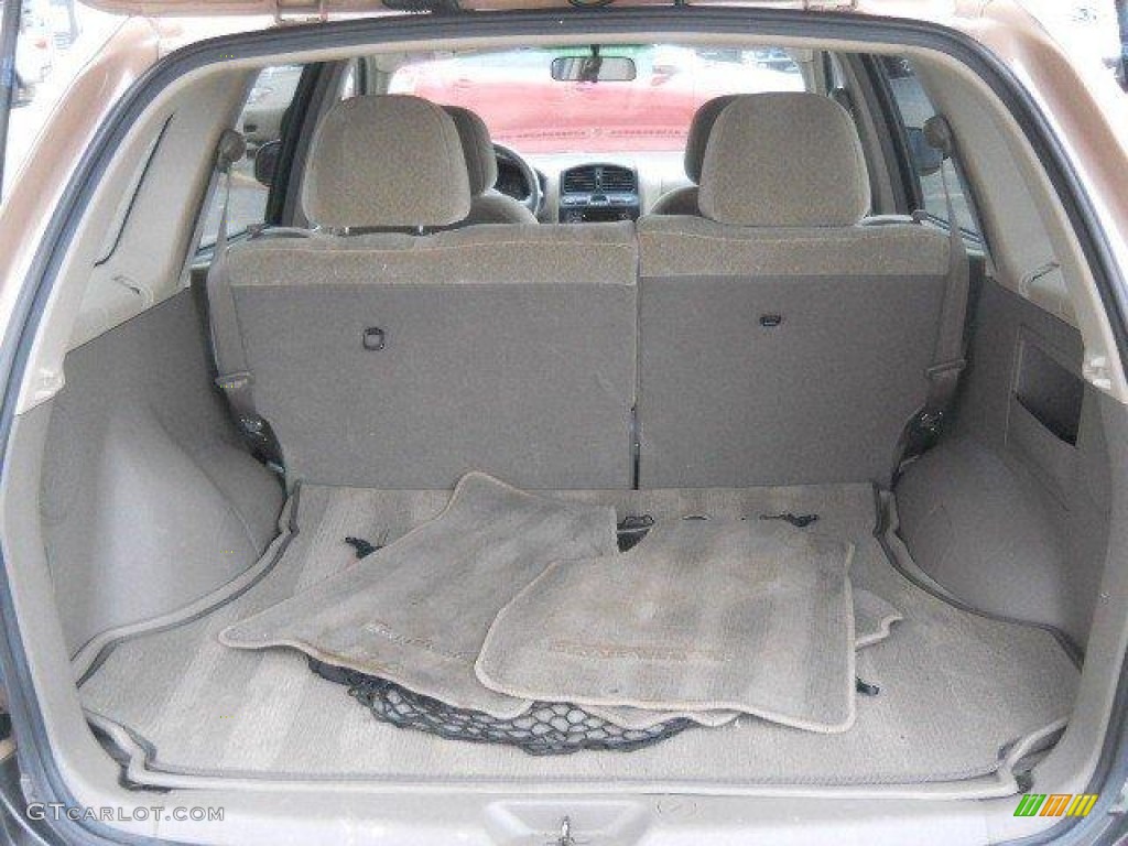 2004 Hyundai Santa Fe GLS Trunk Photo #60639731
