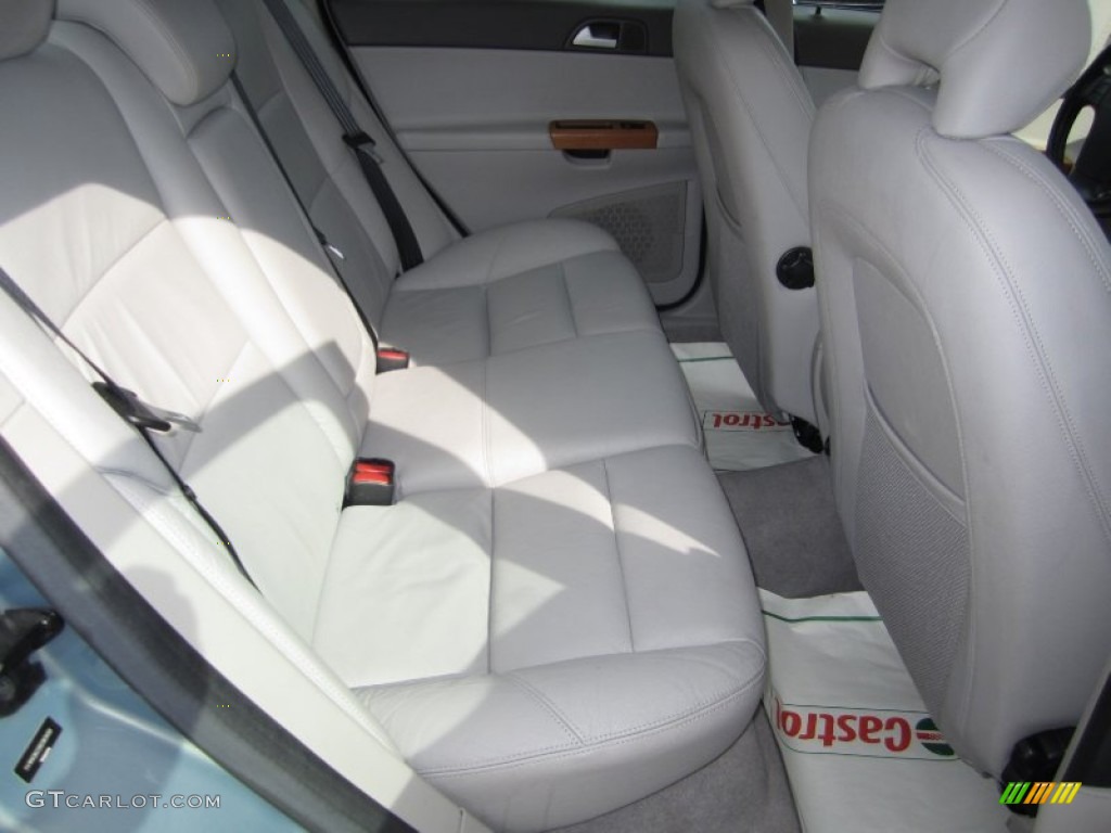 Umbra Brown/Quartz Beige Interior 2008 Volvo S40 2.4i Photo #60644239