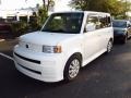 2005 Polar White Scion xB   photo #4