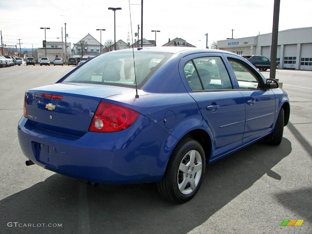2008 Cobalt LS Sedan - Blue Flash Metallic / Gray photo #5
