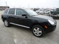 Front 3/4 View of 2006 Cayenne S